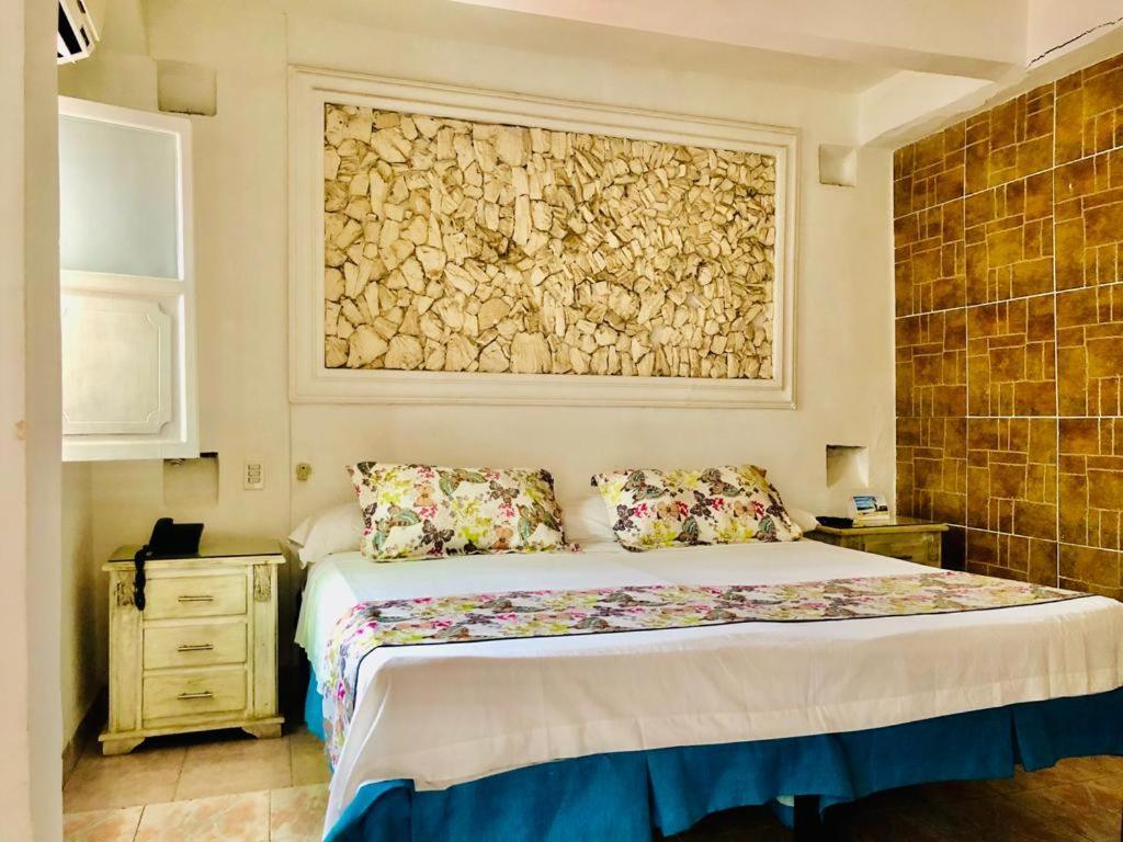 Antigua Calle Almudena Hotel Cartagena Dış mekan fotoğraf