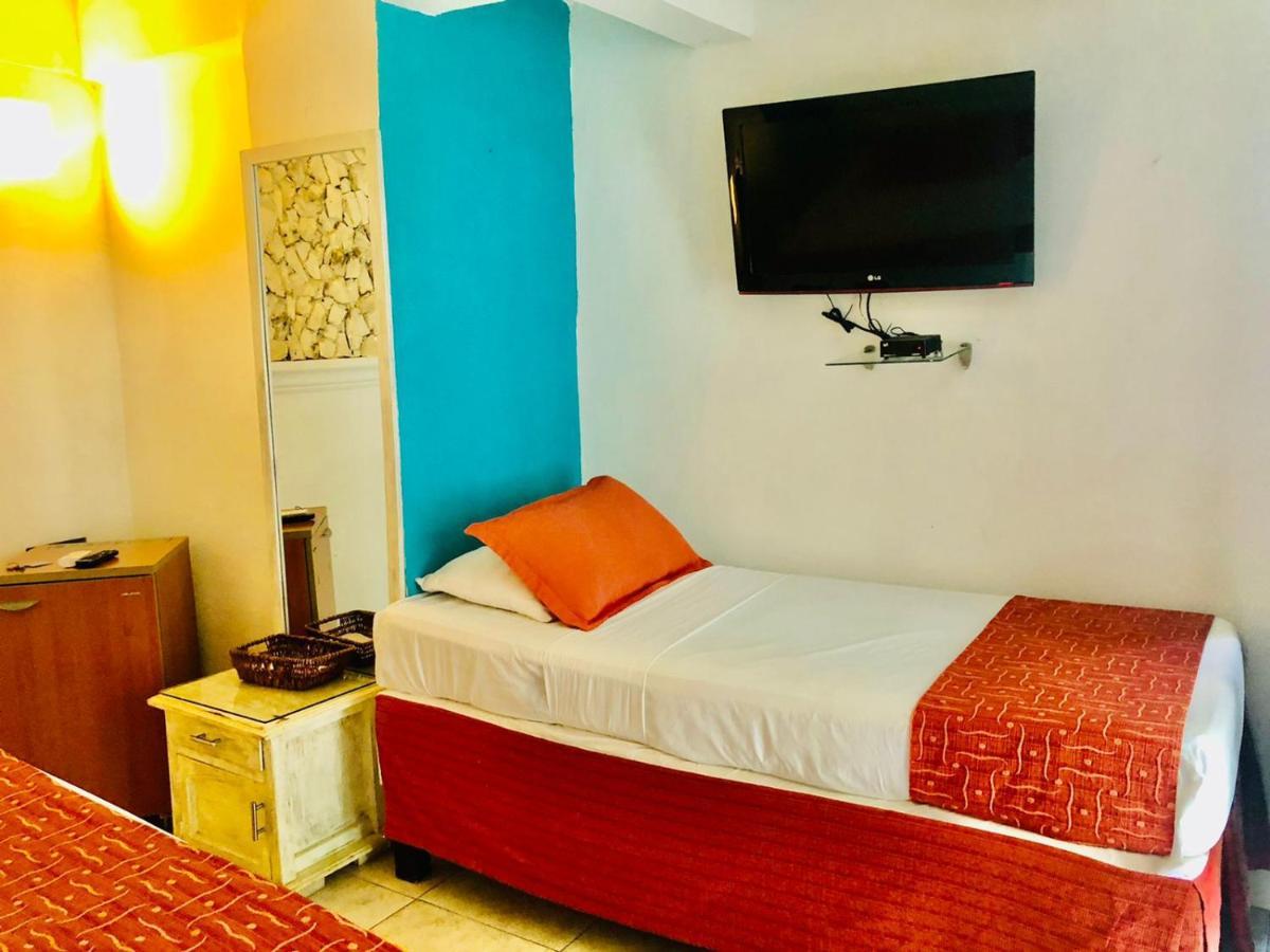 Antigua Calle Almudena Hotel Cartagena Dış mekan fotoğraf