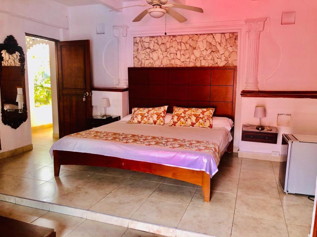Antigua Calle Almudena Hotel Cartagena Dış mekan fotoğraf